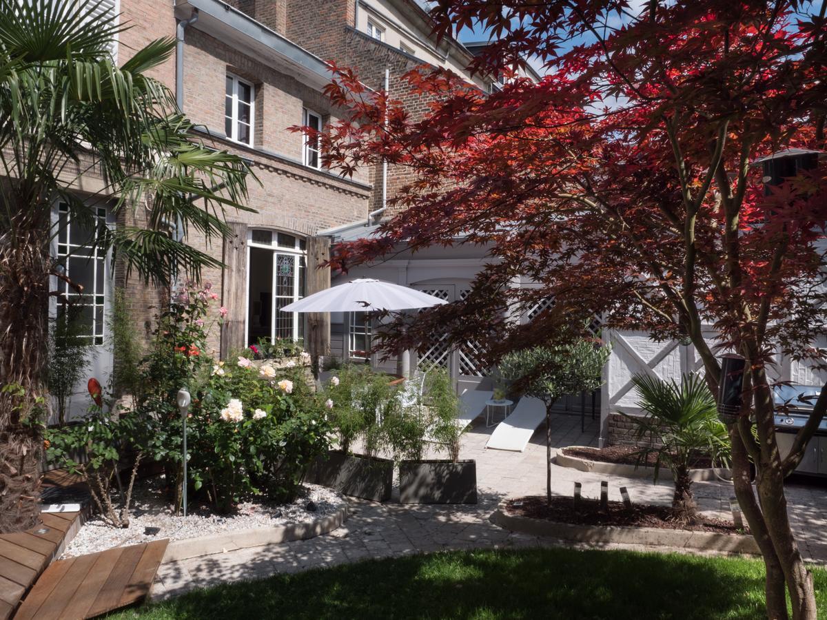 Une Maison En Ville, Hyper Centre Ville, Spa Amiens Exterior photo